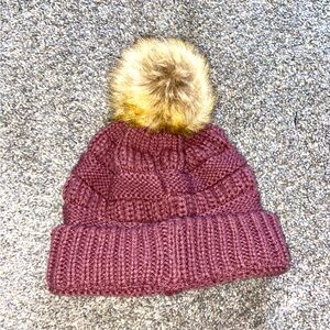 winter beanie with fuzzy ball